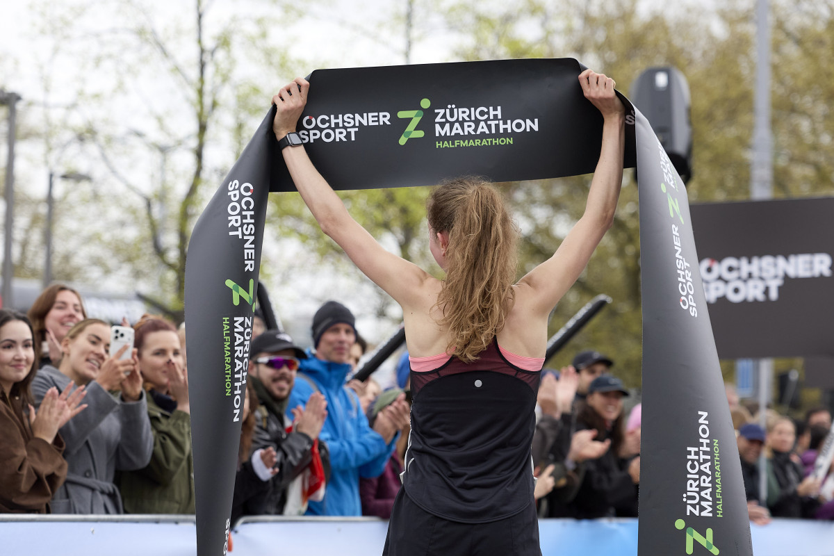 Am Sonntag, 12. April 2026 fand der Ochsner Sport Zürich Marathon statt. Die Halbmarathon-Distanz gilt als Wertungslauf für den ZKB Zürilauf Cup. Der Z10 über 10 Kilometer ist ein Lauf der Kategorie